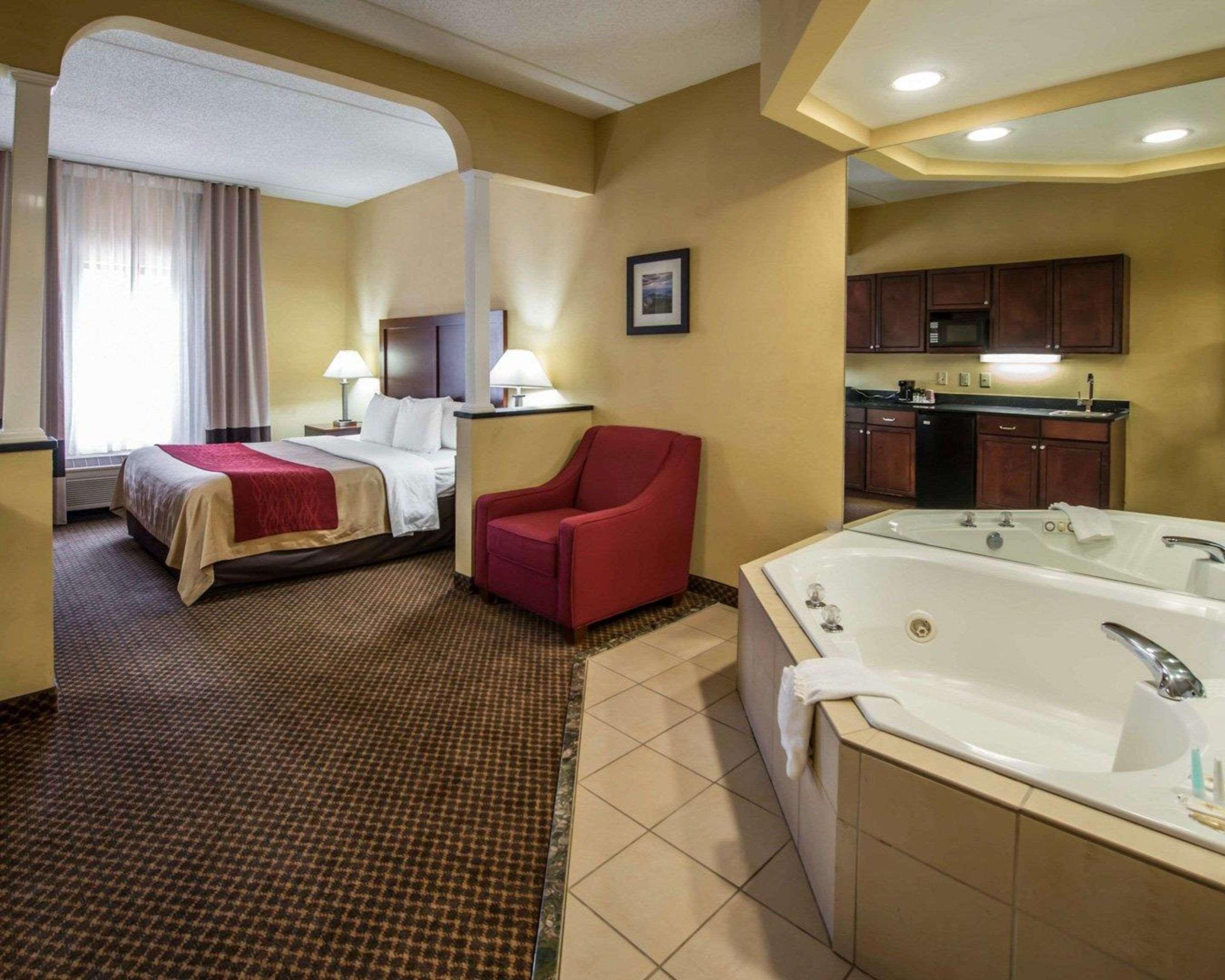 Comfort Inn & Suites Morganton Kültér fotó